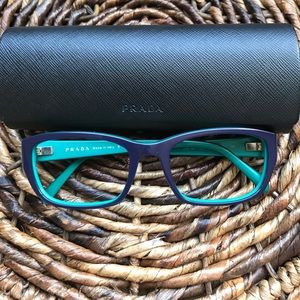 PRADA frames